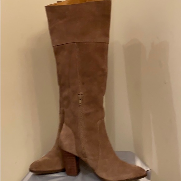 Dolce Vita Boots - Picture 3 of 4
